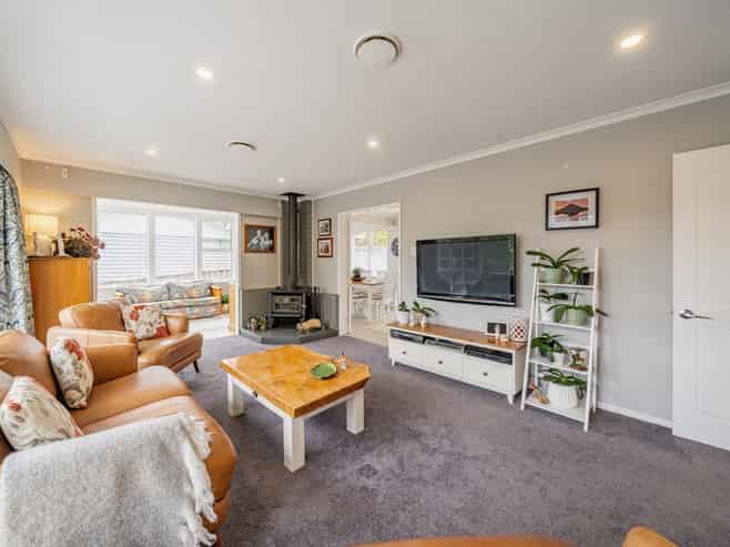 14 Glenrae Grove, Silverstream