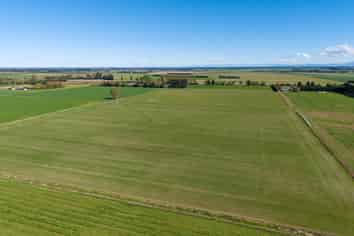 270 and 28 Tinwald Westerfield Mayfield Road, Tinwald