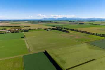 270 and 28 Tinwald Westerfield Mayfield Road, Tinwald