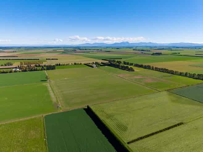 270 and 28 Tinwald Westerfield Mayfield Road, Tinwald