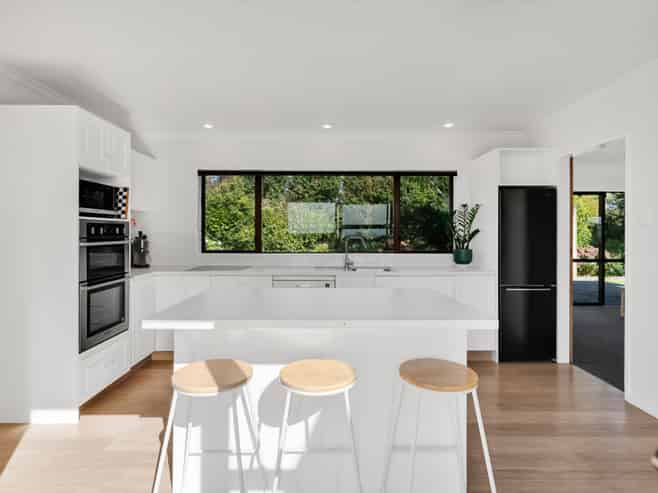 805 Richmond Road, Lepperton