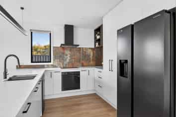 32 Plunket Street, OMAKAU