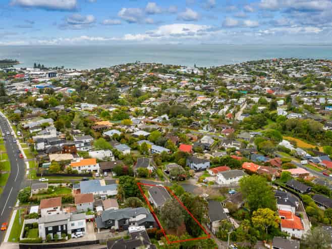 1 Phillipa Place, Browns Bay