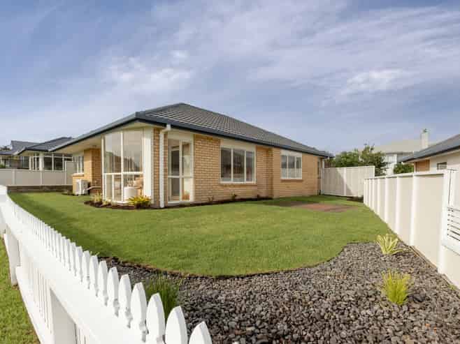 28B Pemberton Crescent, Greerton