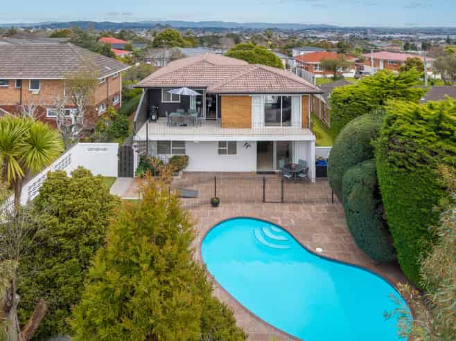 12 Letterkenny Place, Blockhouse Bay