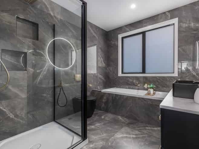 202 John Burke Drive, Aotea