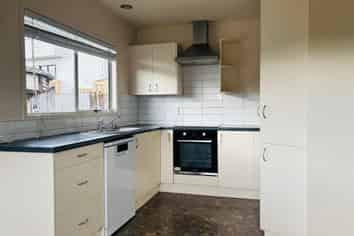 94 Moire Road, Massey