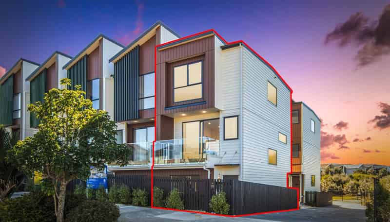 93 Joshua Carder Drive, Hobsonville