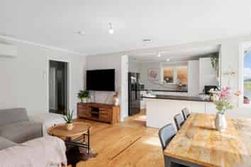  Miranda Road, Mangatangi