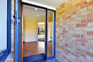  9 Lobank Place, Richmond