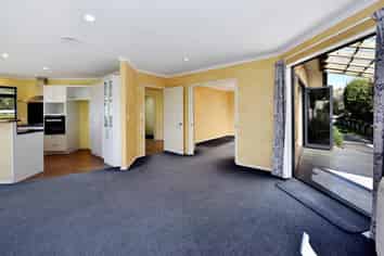  9 Lobank Place, Richmond