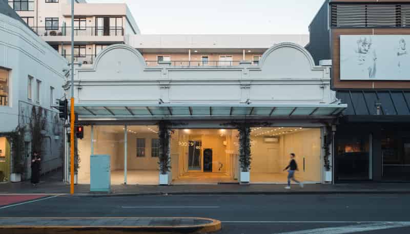 248 Broadway , Newmarket