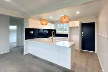 10 Charles Street, Feilding