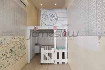 Own Your Retail Spot on Queen Street