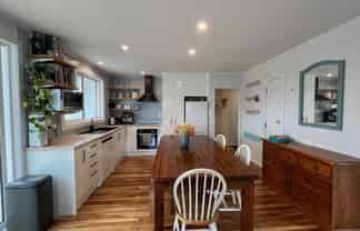 82 Glen Marine Parade, Glendene