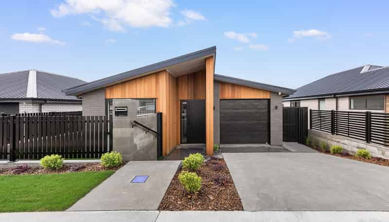 11 Lumino Terrace, Peacocke