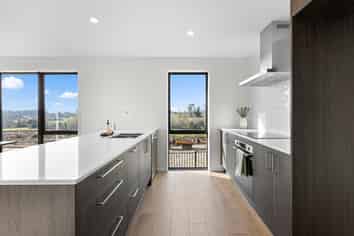 11 Lumino Terrace, Peacocke