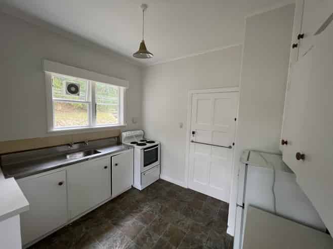 169 Cockayne Rd, Ngaio