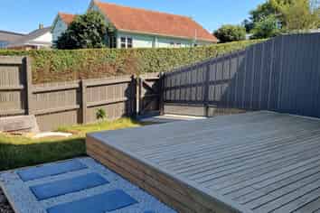 8 Dunkirk Terrace, Mount Albert