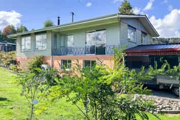 7 Crampton Road, Reefton