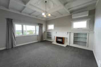 13 Lloyd Ave, Mount Albert