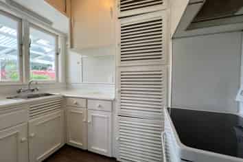 13 Lloyd Ave, Mount Albert