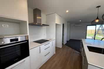 5 Mondo Drive, Rolleston