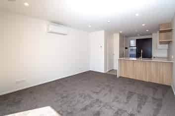 2/20 Whiteleigh Avenue, Addington