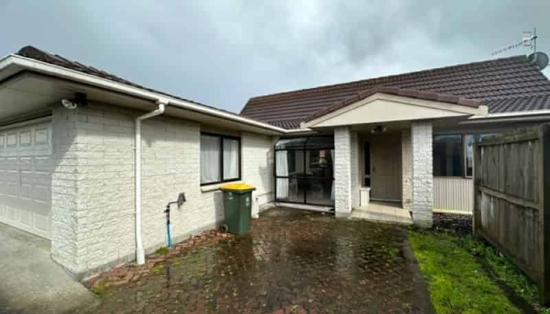 10 Jill Teresa Crescent, Bucklands Beach