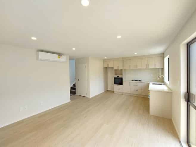 11/48 Mays Road , Onehunga