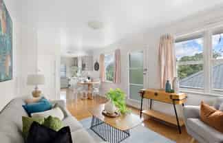 1/182 Carrington Rd, Mount Albert