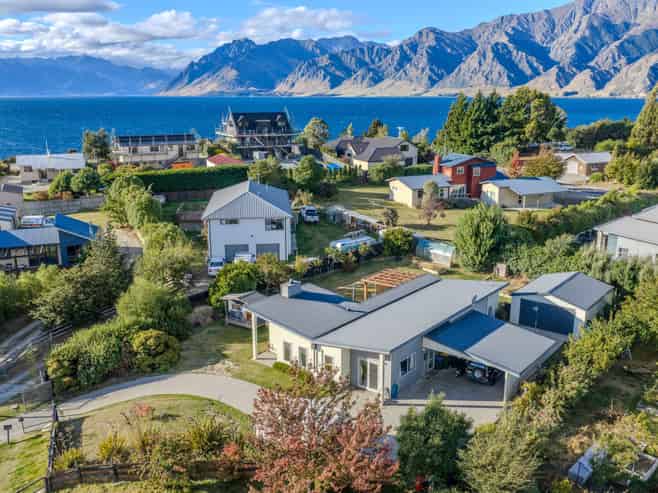 7 Ellie Place, Lake Hawea