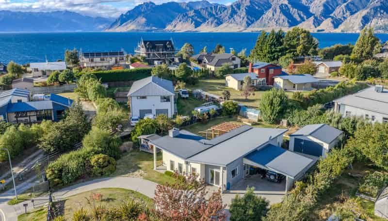 7 Ellie Place, Lake Hawea