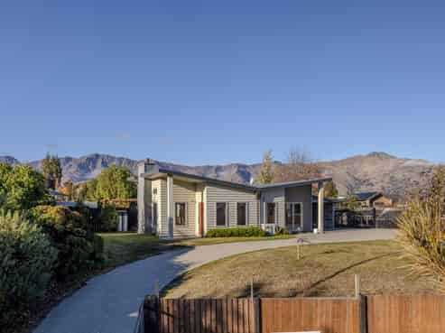 7 Ellie Place, Lake Hawea