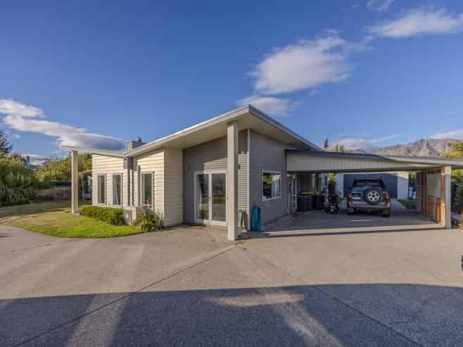 7 Ellie Place, Lake Hawea