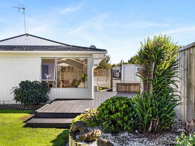 2/53 Tabitha Crescent, Henderson