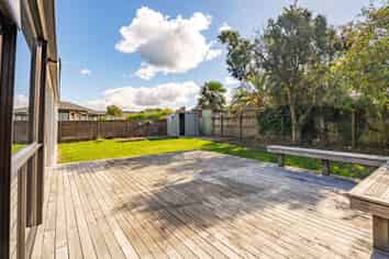 17C Martin Avenue, WAKEFIELD