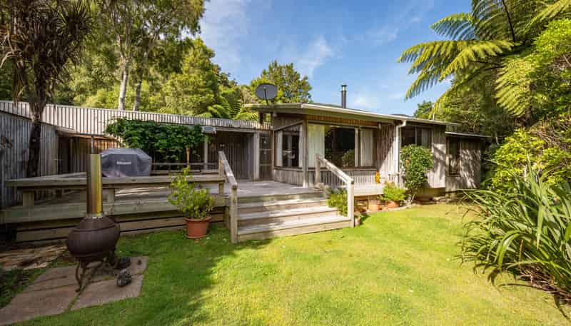 15 Rata Street, Tennyson Inlet