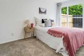 2/43 Cameron road, Hamilton East