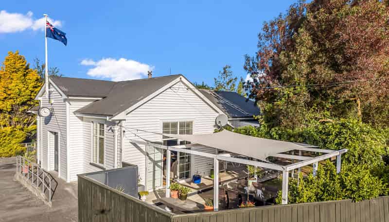 2 High Street, Hawarden