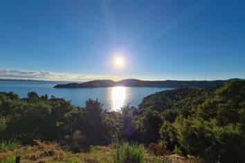 116 Hunterville Road, Waiheke Island