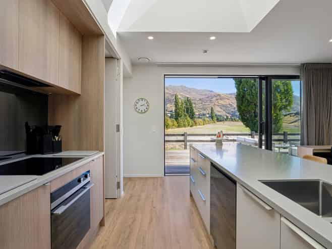 3 Kamana Rise, Wanaka