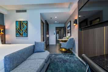 15 Queens Drive, Central Hutt