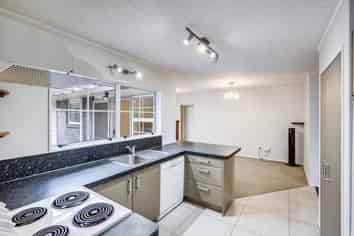 4 Alley Place, Taradale