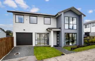 21 Mamuku Drive, Massey