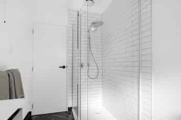 320 Memorial Avenue, Burnside