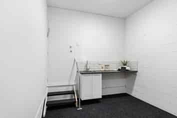 320 Memorial Avenue, Burnside