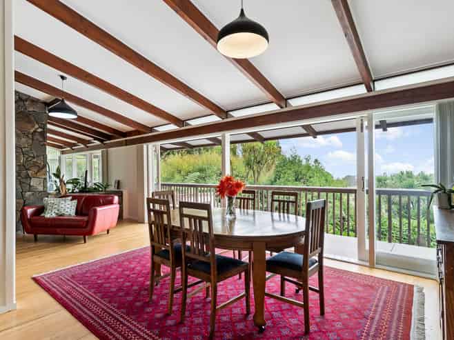 865 West Coast Road, Oratia