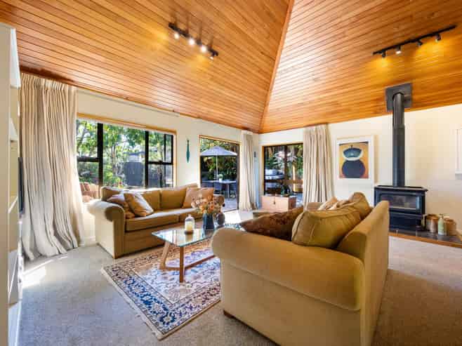 2/27 Appleyard Crescent, Meadowbank