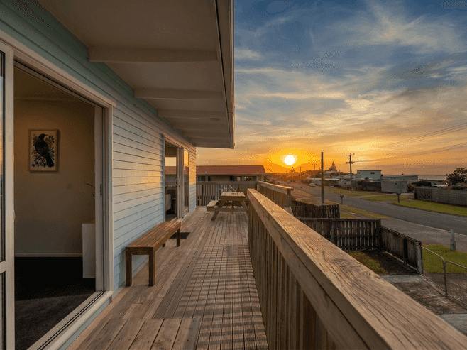 38 Pukehina Parade, Pukehina